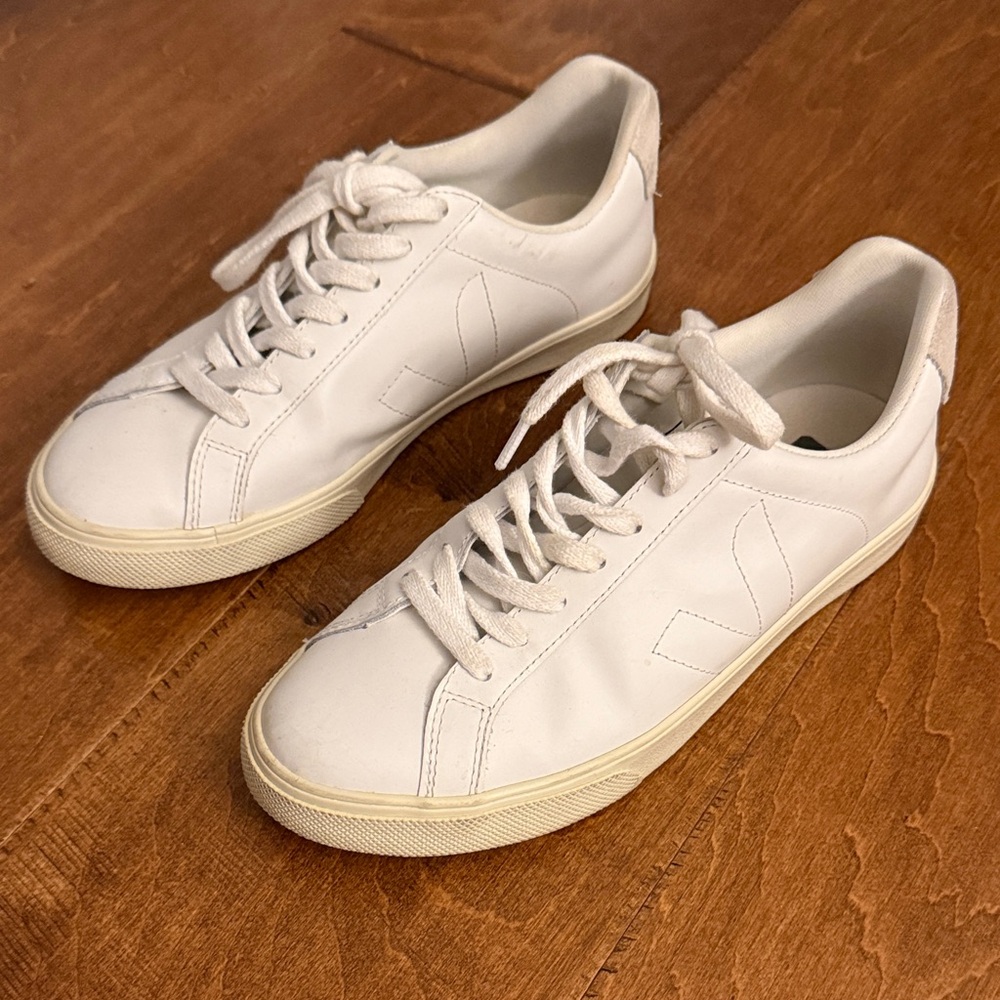 Veja Sneakers